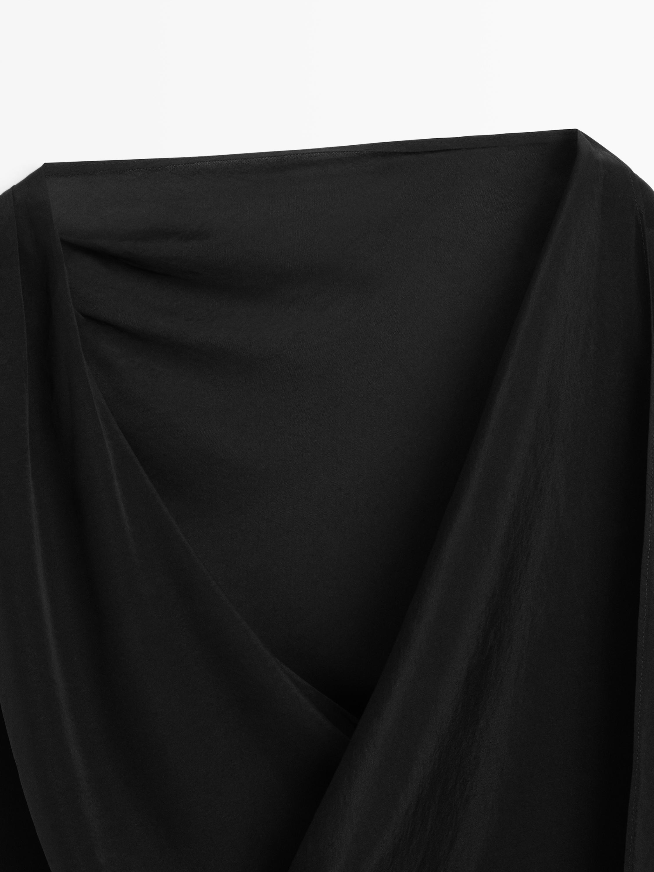 Semi-sheer asymmetric top